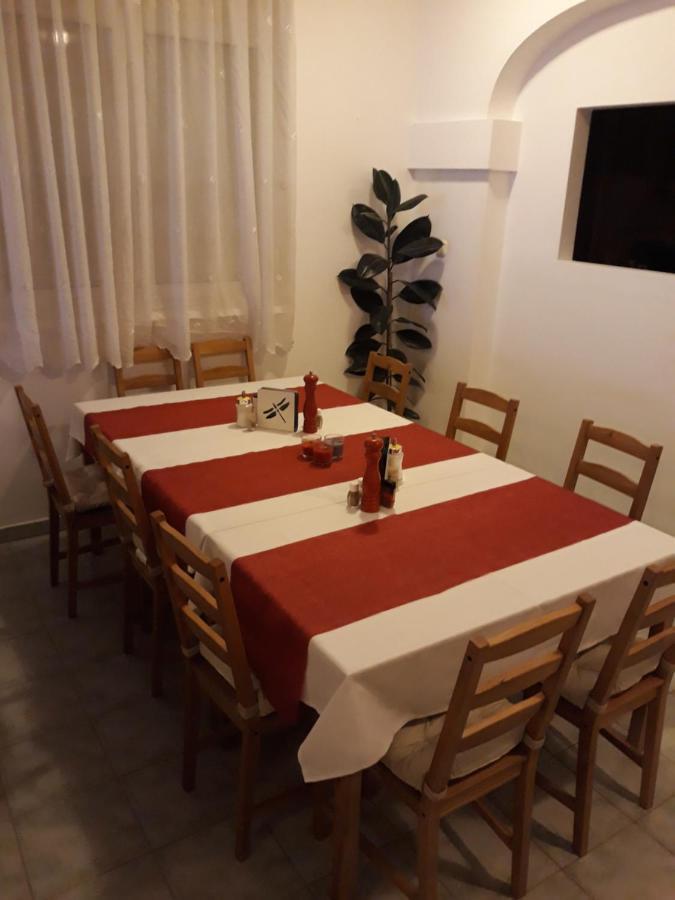 Arielle Panzio Hotell Zalaegerszeg Exteriör bild