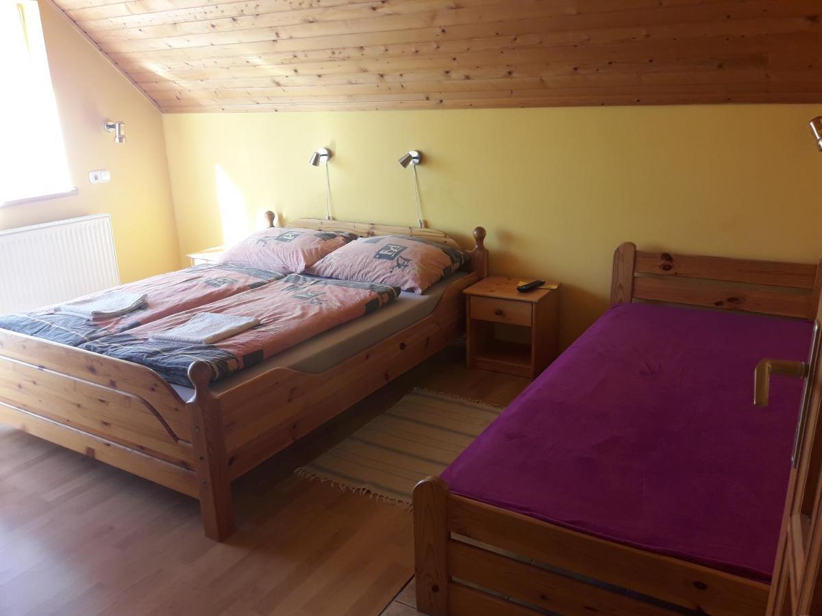 Arielle Panzio Hotell Zalaegerszeg Exteriör bild